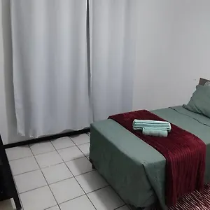 Quarto em Acomodações Particulares Em Casa De Familia, Joinville